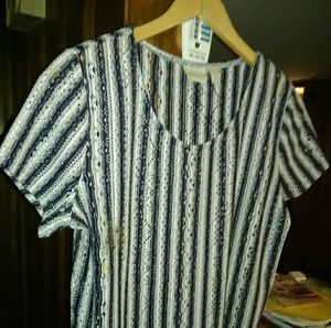 Chico's size 1 poncho shirt